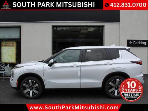 2025 Mitsubishi Outlander SE