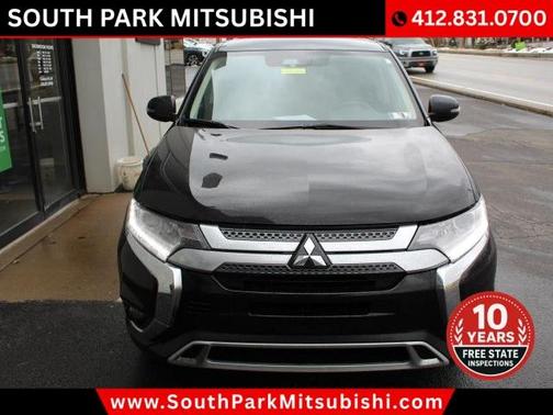 2020 Mitsubishi Outlander SE