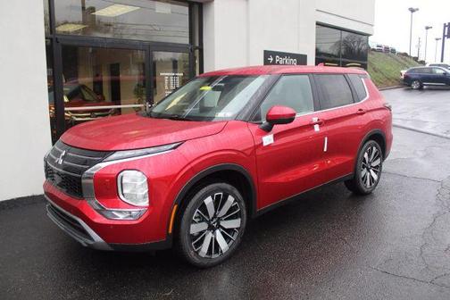2025 Mitsubishi Outlander SE