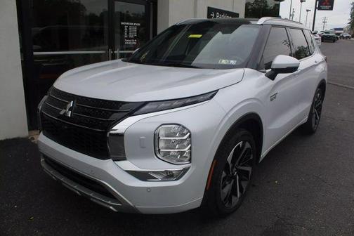 2023 Mitsubishi Outlander PHEV SEL