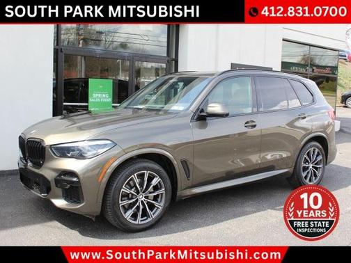 Manhattan Green Metallic 2023 BMW X5 xDrive40i