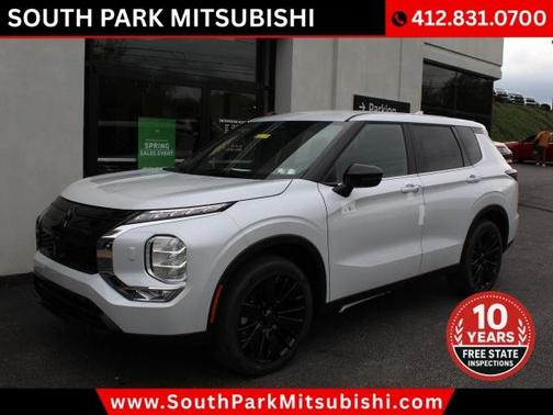 White 2026 Mitsubishi Outlander LE