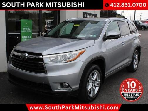 Silver 2016 Toyota Highlander Limited