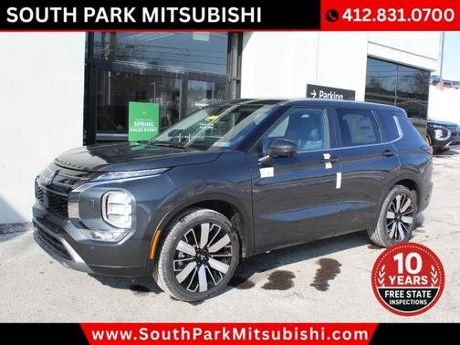 Gray 2026 Mitsubishi Outlander SE