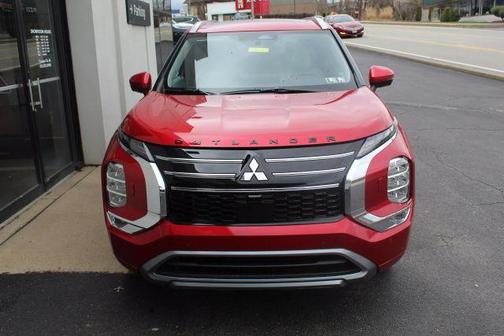 2025 Mitsubishi Outlander SEL