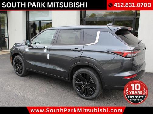 Gray 2026 Mitsubishi Outlander LE