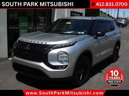 Silver 2022 Mitsubishi Outlander Black Edition