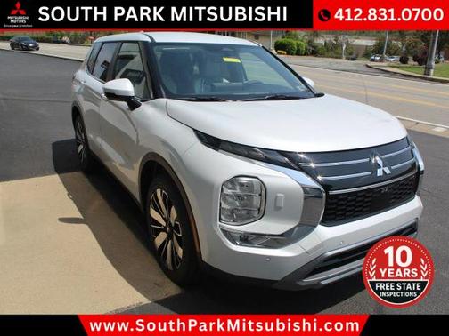 2025 Mitsubishi Outlander SE