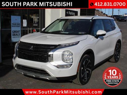 2023 Mitsubishi Outlander SE