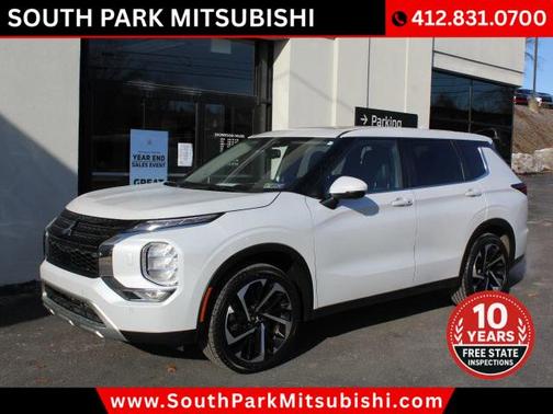 2023 Mitsubishi Outlander SE