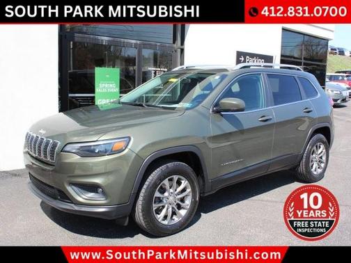 Green 2019 Jeep Cherokee Latitude Plus