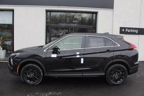 2025 Mitsubishi Eclipse Cross LE