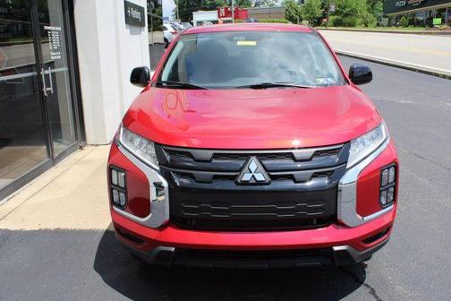 2025 Mitsubishi Outlander Sport LE