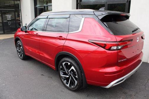 2023 Mitsubishi Outlander SEL