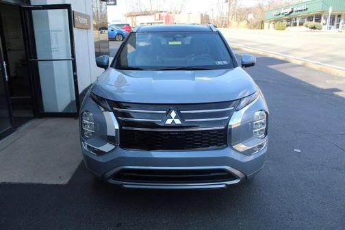 2025 Mitsubishi Outlander SEL