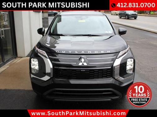 2026 Mitsubishi Outlander ES