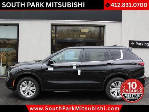 2026 Mitsubishi Outlander ES