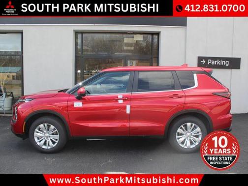 2025 Mitsubishi Outlander ES