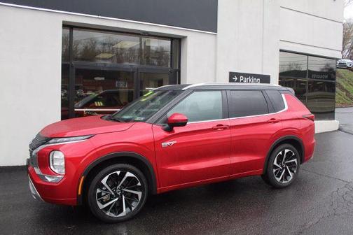 2024 Mitsubishi Outlander PHEV SEL