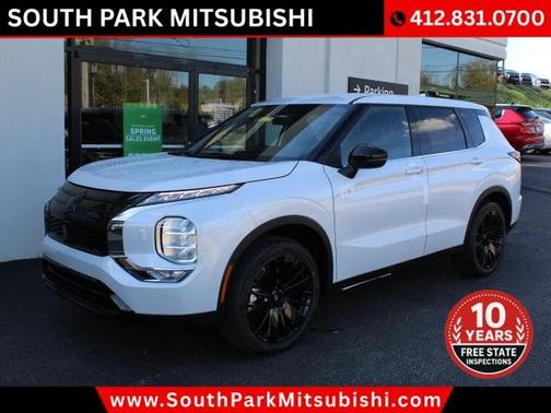 White 2026 Mitsubishi Outlander LE