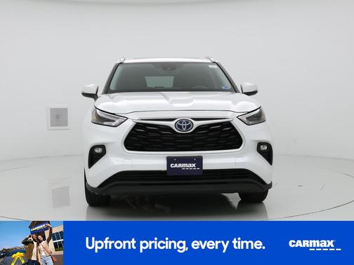 2022 Toyota Highlander Hybrid XLE