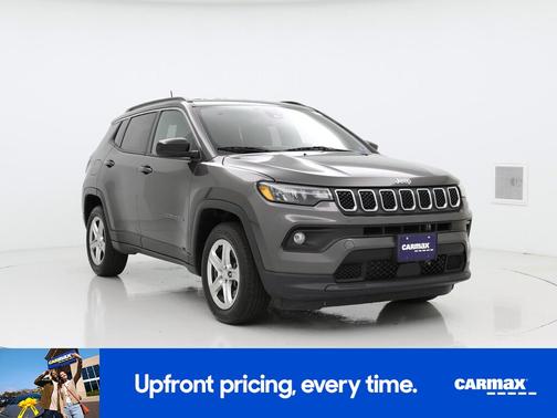 Gray 2024 Jeep Compass Latitude