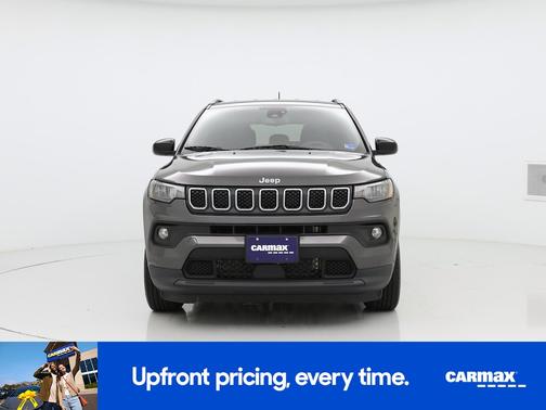 Gray 2024 Jeep Compass Latitude