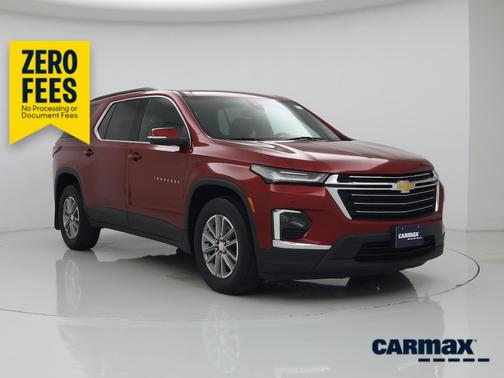Red 2023 Chevrolet Traverse LT Cloth