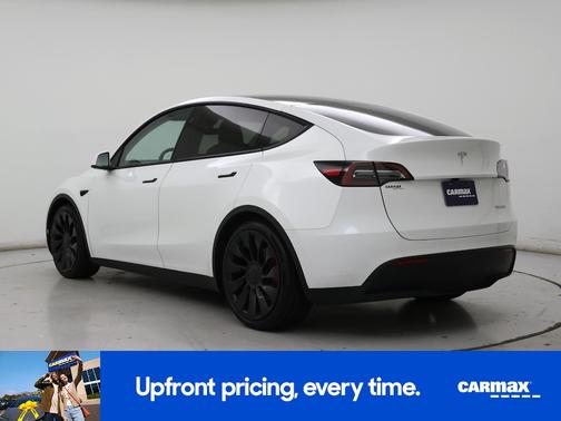 White 2023 Tesla Model Y Performance