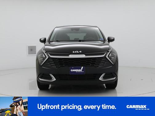Black 2024 Kia Sportage LX
