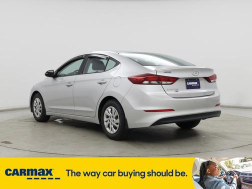 2018 Hyundai ELANTRA SE