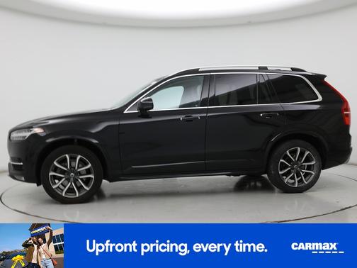 2019 Volvo XC90 T6 Momentum