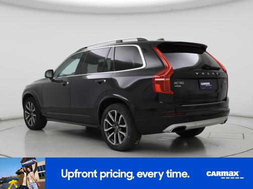 2019 Volvo XC90 T6 Momentum