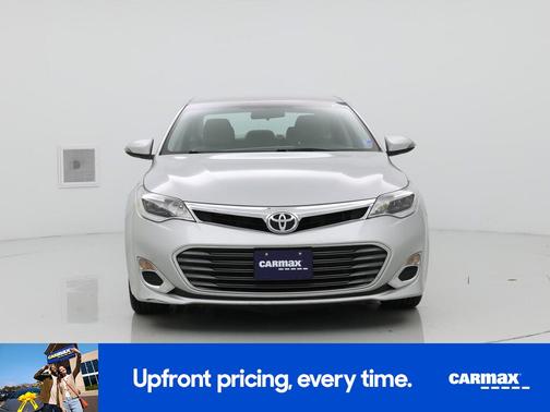 Silver 2014 Toyota Avalon XLE