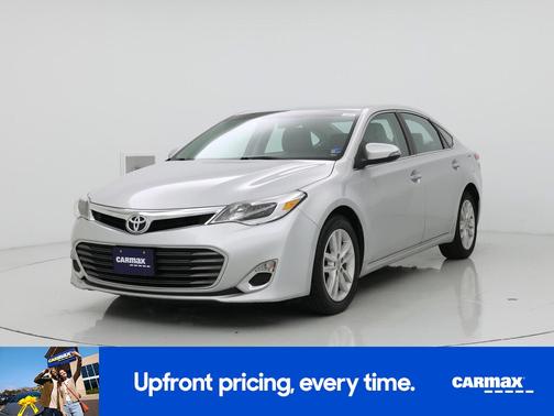 Silver 2014 Toyota Avalon XLE