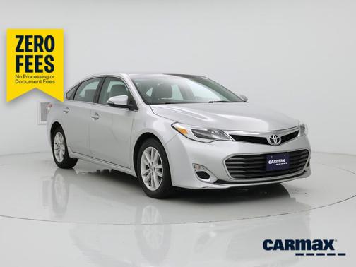 Silver 2014 Toyota Avalon XLE