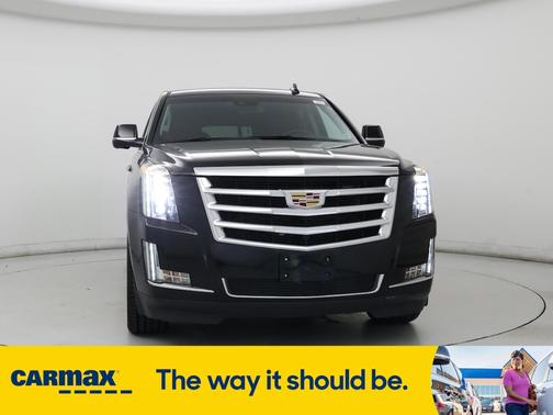 2019 Cadillac Escalade Luxury