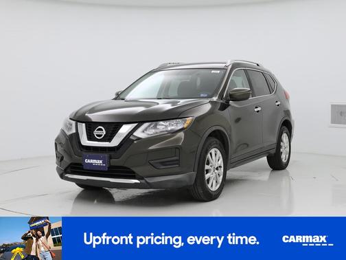Green 2017 Nissan Rogue SV