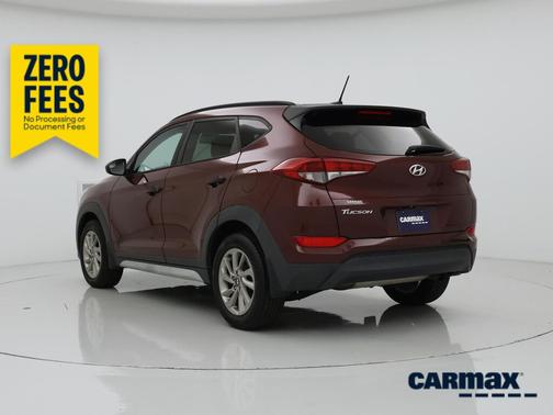 Burgundy 2017 Hyundai TUCSON SE