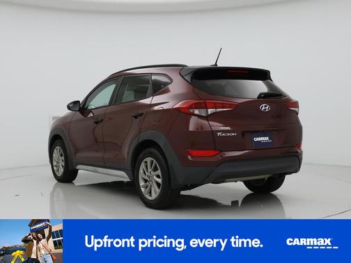 Burgundy 2017 Hyundai TUCSON SE