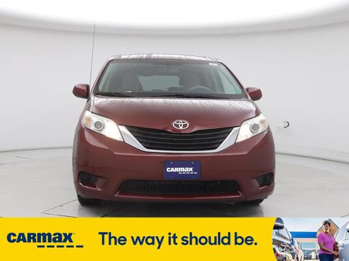 2014 Toyota Sienna LE
