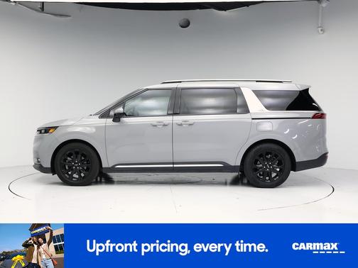 Gray 2024 Kia Carnival SX