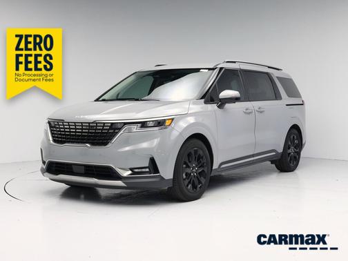 Gray 2024 Kia Carnival SX