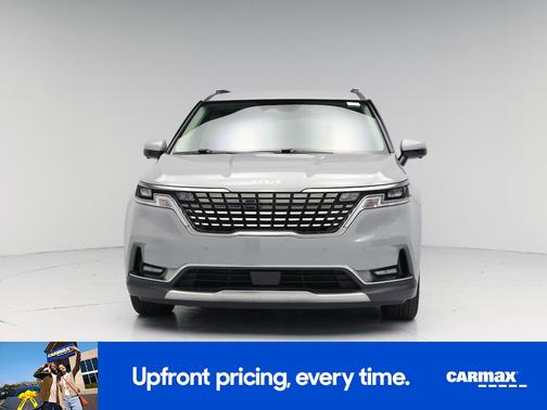 Gray 2024 Kia Carnival SX