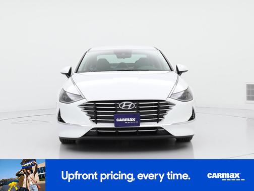 White 2021 Hyundai SONATA SE