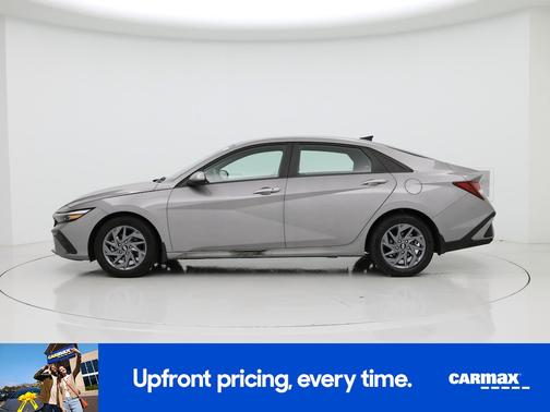 Gray 2024 Hyundai ELANTRA SEL