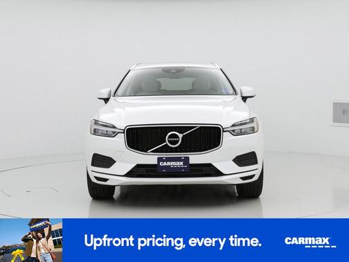 2020 Volvo XC60 T5 Momentum