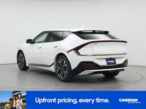 White 2022 Kia EV6 GT-Line