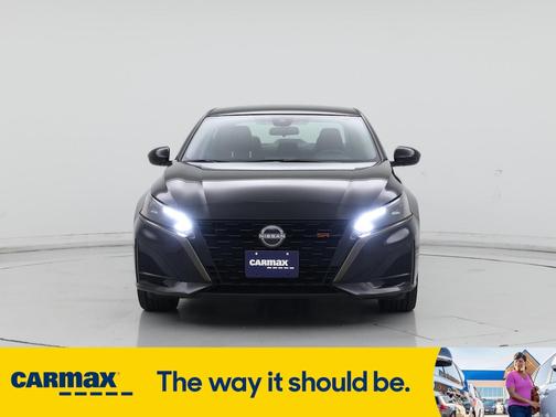 2023 Nissan Altima SR