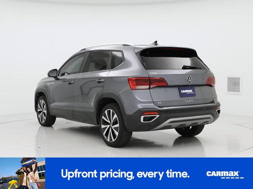 Gray 2022 Volkswagen Taos SE